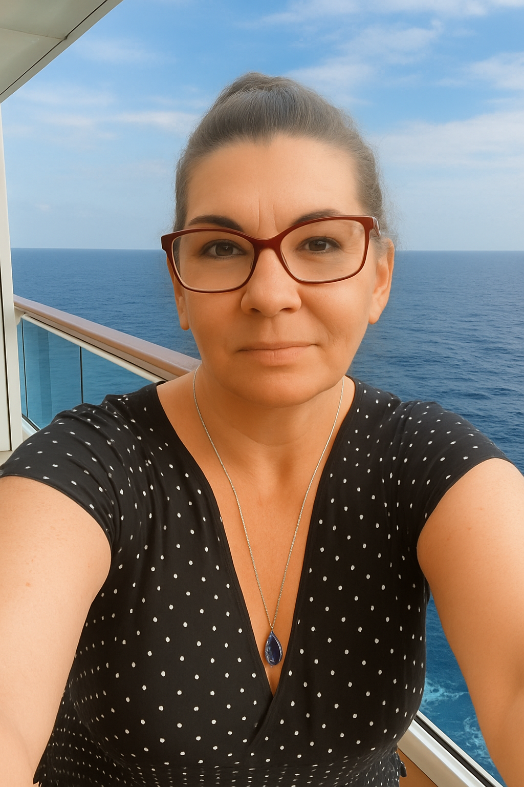 Cruise Brothers Travel Agent Elly Lashoones